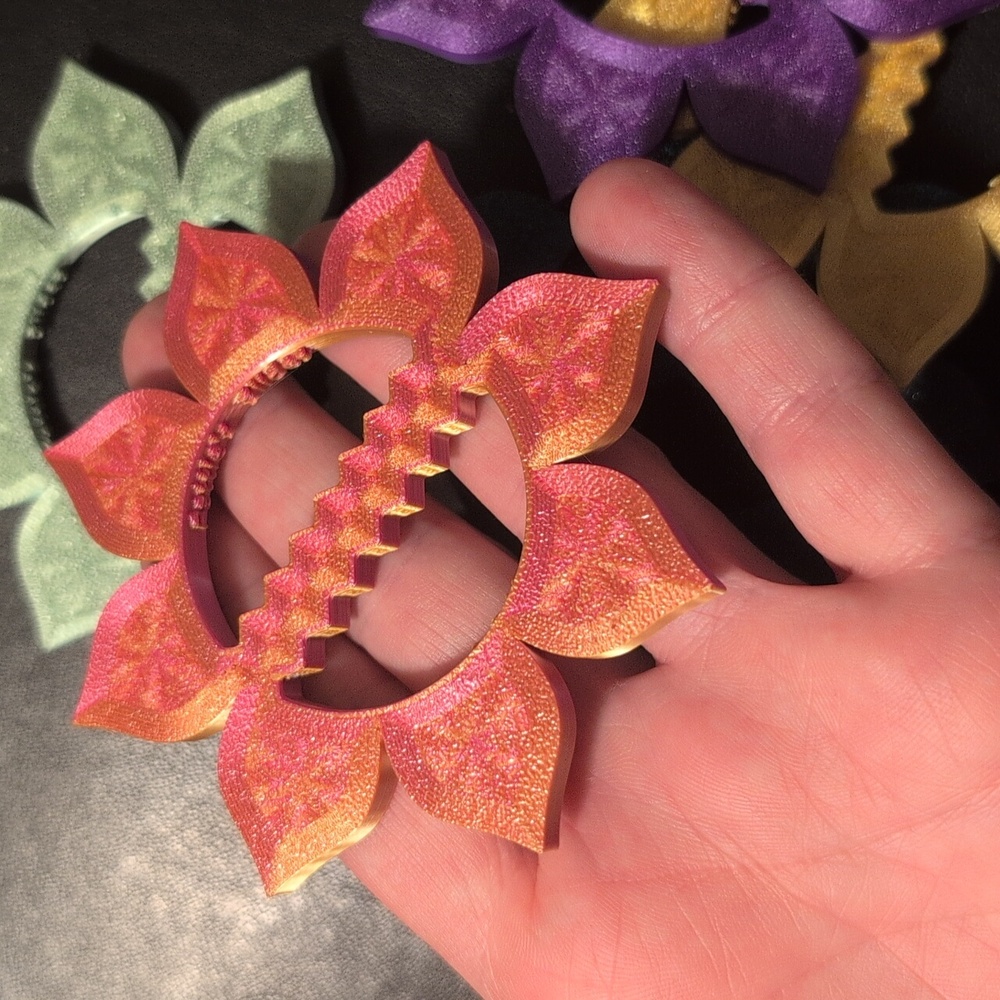 Flower Shirt/Scarf Slide Rings - Picture 3 of 9